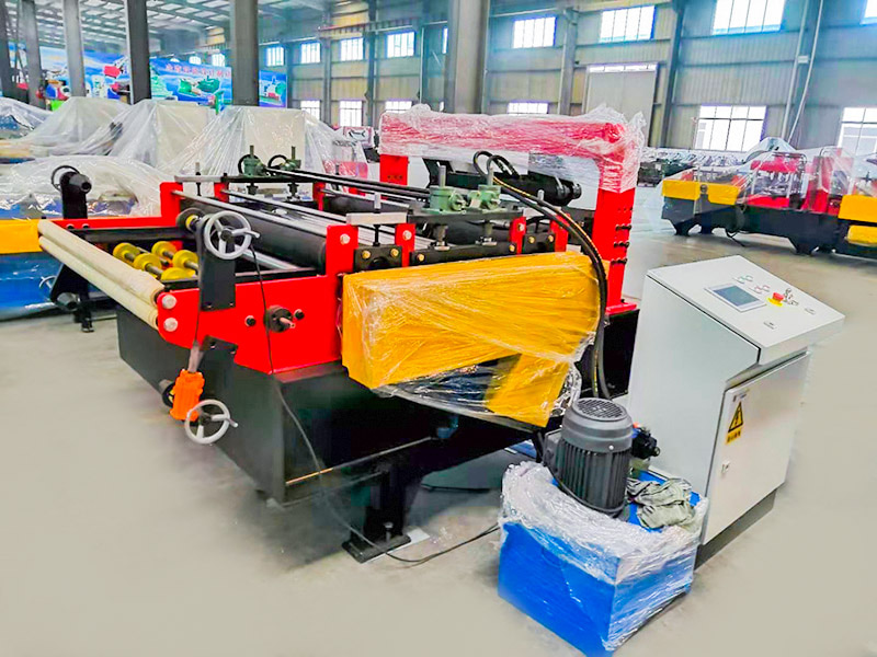 Enkel Coil Flatting og Cutting Machine